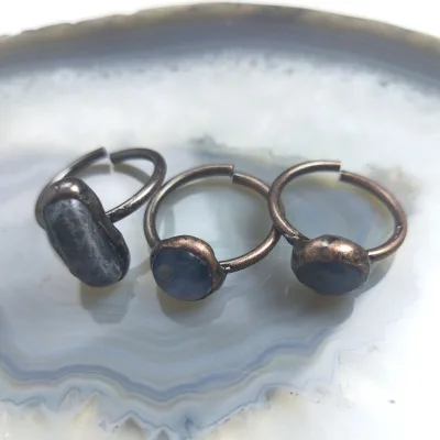 Hot Sale Natural Gemstone Ring Blue Kyanite Antique Bronze Plated Resizable Hiphop Rough Stone Rings for Women Men Jewelry