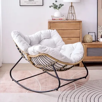 Modern Luxury Single Seat Rattan Chaise Lounge Chair Durable Lightweight Portable Outdoor Courtyard Park Hotel Bedroom