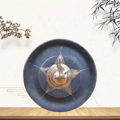 Big Bag Gongs Gongs Musical Instruments Gongs Hammers and Gongs Are Used to Lead the Way
