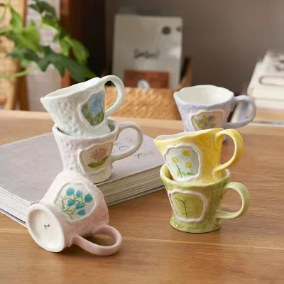 Manufacturers Wholesale Cute 3D Creative Tulip Flower Embossed Coffee Cup Handmade Irregular Flower Heat Resistant Mug