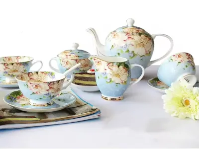 Hot Sale Luxury European Popular Flower Porcelain Tea Cup Saucer Gift Sets Coffee Afternoon Tea Pot and Cup Sets