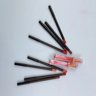 Hot Selling Creamy Foam Lip Liner Pencil Black Packaging 8 Shades Smooth Texture Easy Apply Long Wear