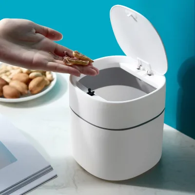 Nordic Plastic Mini Desktop Trash Can with Lid for Home Kitchen and Desk Storage
