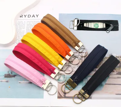 New American Style Zippered Wrist Strap Keychain Lanyard Metal Key Holder Coin Pocket Vibrant Zipper Pull Wrist Straps