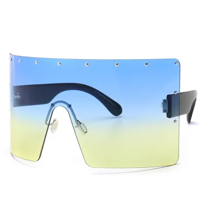 Hot Selling Shield Fashionable Outdoor Glasses Oversized Square Sunglasses for Men Women