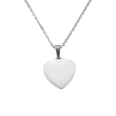 Fashion Personalized Laser Engraved Heart Pendant Necklace 18k Gold Plated High Polish No Scratches Suitable for Women Girls
