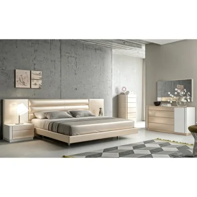 Wholesale Luxury Bedroom Set Light Champagne Leather Upholstered Bed Modern Tall Chest Dresser Nightstand