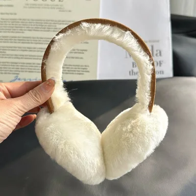Autumn Winter Unisex Soft Genuine Sheepskin Fur Ear Muffs Natural Wool Ear Cover for Holidays Wholesale Real Sheep Fur Earplugs