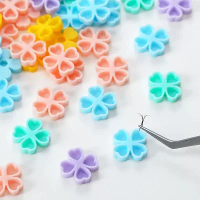 Wholesale 100pcs/Pack Disposable Plastic Heart-Shaped Eyelash Glue Holder Pallet Adhesive Tray