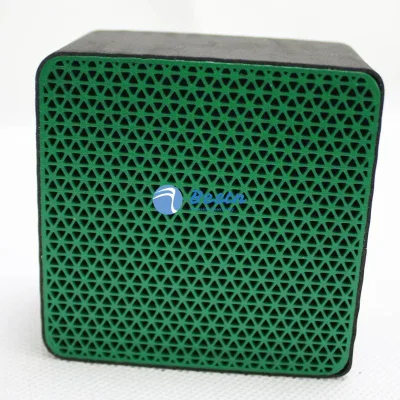 Bestn BS-HAC 100X100X50mm Waterproof New Style Black Honeycomb Activated Carbon Cube 99% Efficiency 1 Year Warranty