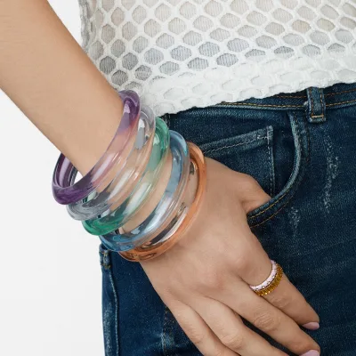 HOVANCI Hot Sale European Style Simple Transparent Candy Color Acrylic Bangle