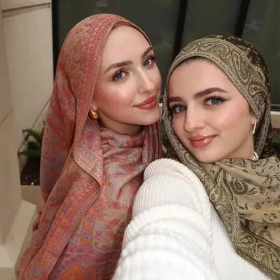 Classic Ethnic Style Women's Pashmina Embroidery Scarf Popular Cashew Print Hanging Beard Tassel Elegant Shawl for Winter