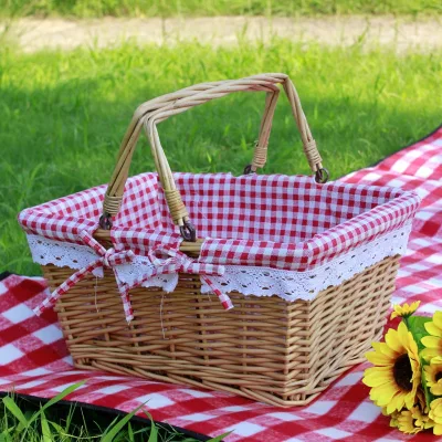 Square Rattan Woven Picnic Basket Fruit Basket Hand-made Rattan Woven Hand-held Basket Factory Wholesale Spot