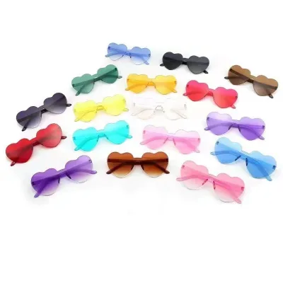 Heart Sunglasses Kids Heart Shaped Sunglasses Girls Heart Glasses Retro Cute Eyewear for Party Accessories