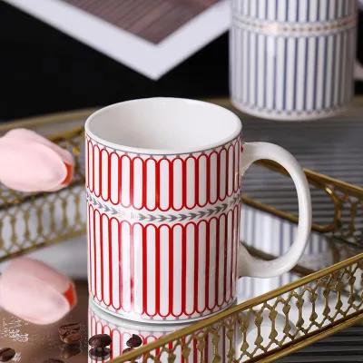 Wholesale Red Blue Luxury Striped Ceramic Coffee Mugs 301-400ml Gift Box Promotional Gift