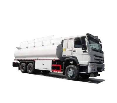 Camion Citerne Carburant HOWO 6x4 New 371HP Weichai 20000L 10 Wheeler LHD Fuel Tanker Truck for Africa Mali Guinea
