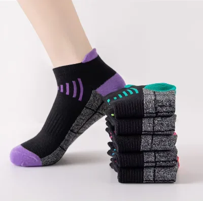 Compression Low-Top Sporty Ankle Socks Breathable Sweat-Absorbent Anti-Bacterial Striped Print for Running Bicycle