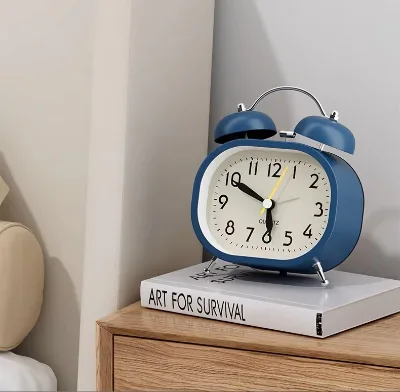 Creative Twin Bell Metal Alarm Clock Children's Student Wake-up Clock Bedroom Silent Bedside Alarm Watch Desktop Ornaments