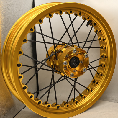 High Quality Anodized Street Twin Road Race Rim Brake No Inner Tube Wheel Sets for TPIUMPH