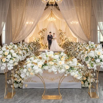 Luxury Gold Curved Flower Stand Metal Wedding Backdrop Rack Hanging Floral for Window Display Hall Stage Decoration