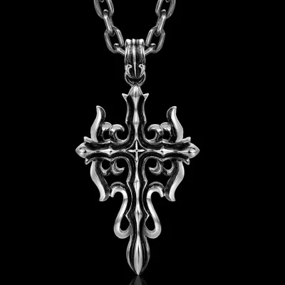 European American Vintage Retro Hollow Cross Pendant Necklace Link Chain Fashionable Copper Jewelry for Anniversary Occasions