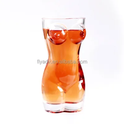 The 700ML Soda Lime New Sexy Women Novelty Nipple Shape Beer Glass for the Beer, Coffee and Drinks