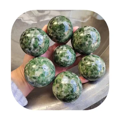 High Grade rare Natural Crystals Healing Balls Wholesale Green Diopside Crystal Spheres for Gift