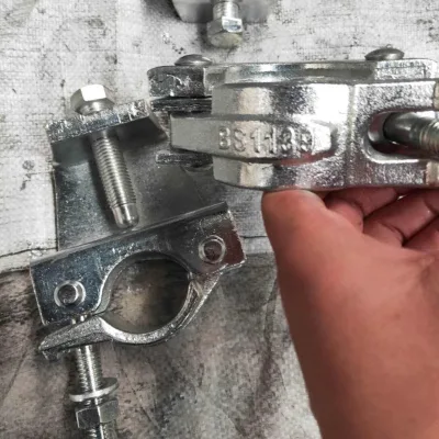 Straight Steel Scaffold Pipe Clamp Swivel Coupler Zinc Surface Treated High Quality for 48.3mm Scaffolding Building Ladder Parts