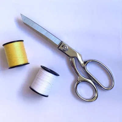 Professional Right Handed Sewing Tailor Scissors 8.5 Inch Stainless Steel Blades Durable Metal Handle Ergonomic Design Ready