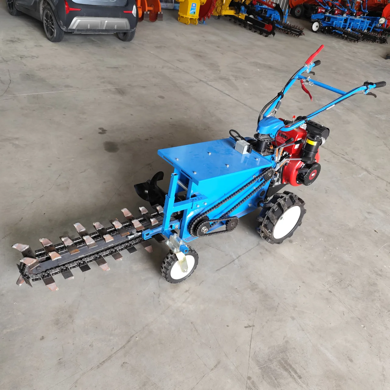 Mini Tractor Hydraulic Chain Trencher Mini Trencher Professional Gasoline Motor Powered Small Trencher