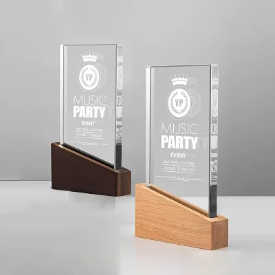 Excellent Crystal Trophies with Rectangle Shape Laser Engraved Polished Finish Sports Style for Business Gift Recognition