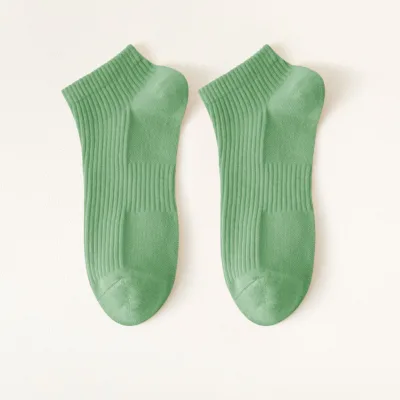 High Quality Fall Antibacterial Jacquard Knit Crew Cotton Custom Men's Sports Socks Wholesale