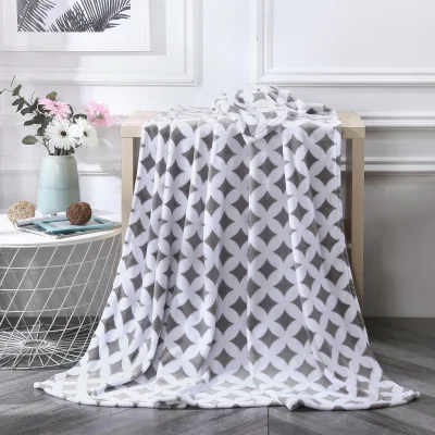 FY Fashion Design Soft Warm Low Price China Wholesale Custom Recycled Polyester Black White Copper Coin Print Flannel Blanket