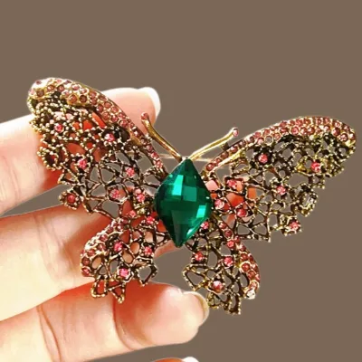 Wholesale Fashion Pink Tungsten Rhinestone Butterfly Brooch Unisex High-End Vintage Wedding Corsage Insect Pin Scarf Clip