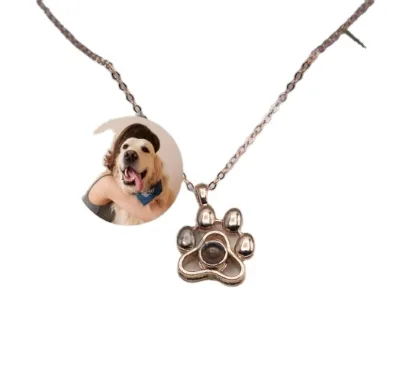 Hypoallergenic Personalized Paw Photo Projection Custom Dog Cat Memorial Pendant Pet Memorial Necklace for Pet Lovers