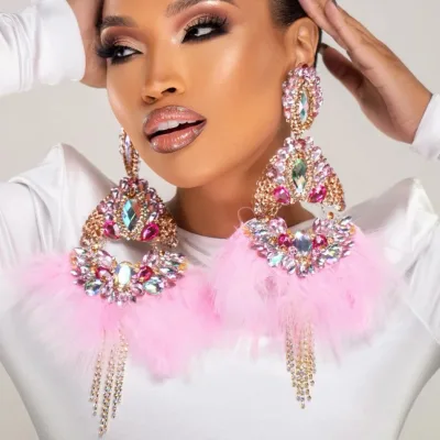 2024 Fashion Jewelry Wholesale Hot Selling Feather Earrings High-end Diamond Tassel Earrings Party Oversize Big Feather Earrings