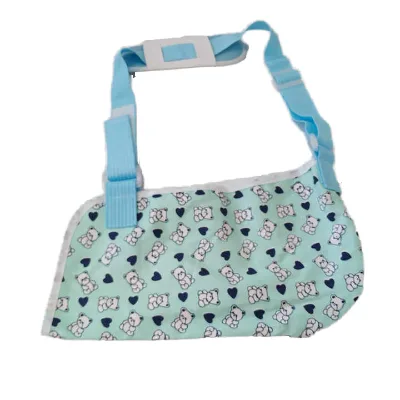 Adjustable Kids Orthopedic Arm Sling Medical Supplies with Padded Shoulder Support for Rehabilitation Medical Equipment