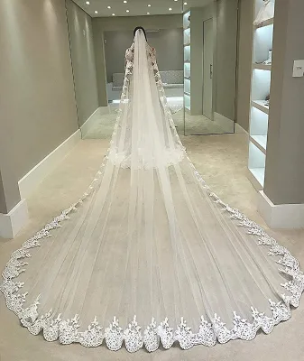 White High Quality One-Layer Crocheted Soft Yarn Customizable Church Veil Lace Romantic Train Bridal Veil