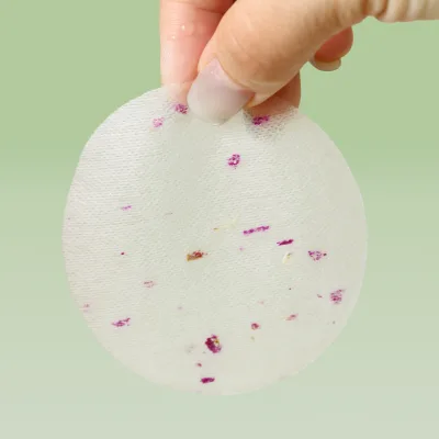 Natural Freeze-Dried Rose Eco-Friendly Flower Pattern Hydrating Skin Care Toner Pads with Customized Packaging