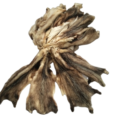 China Factory Wholesale Wolf Fur Hides Skins with Cheap Price