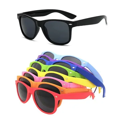 2023 Wholesale Color Plastic Frame Men Sun Glasses Fashion Gift Promotional Eyeglasses Custom Logo Women Shades Sunglasses