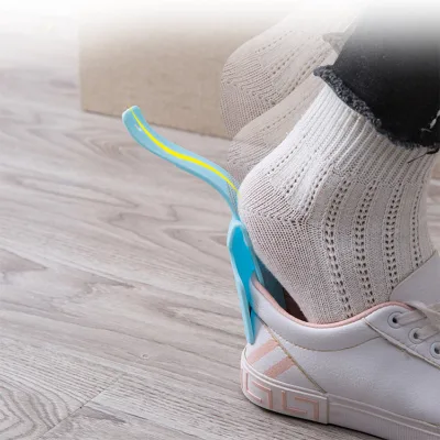 Portable Hot Sale Wholesale Cute 17cm Long Plastic Wide Shoe Horn Flexible for Kids