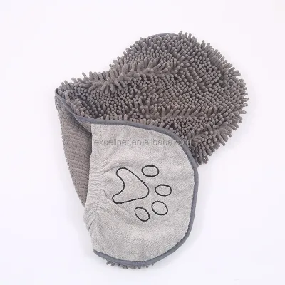 Absorbent Microfiber Pet Bath Grooming Towel with Hand Pockets