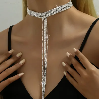 Fashion Trend - Hot Selling Sexy Claw Chain Wrapped Necklace with Temperament Water Diamond Long Style Tassel Clavicle Necklace