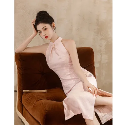 S0626F     2025 New Pink Halter  Beautiful Dressing Gown Classy Traditional Chinese Clothing