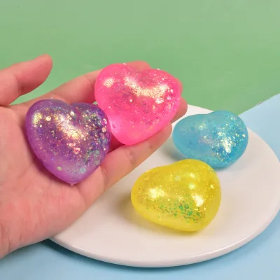 Hot Selling Heart Shaped Squishy Fudge Stress Relief Toys-Big Kid Soft Toys for Classroom Party Favors 5 to 7 Years