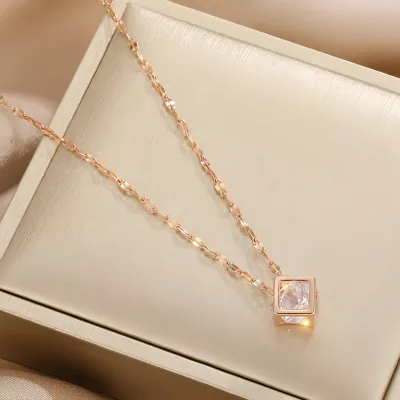 Geometric Hollowed-Out Square Pendant Necklace for Women - Simple and Individual Collarbone Chain