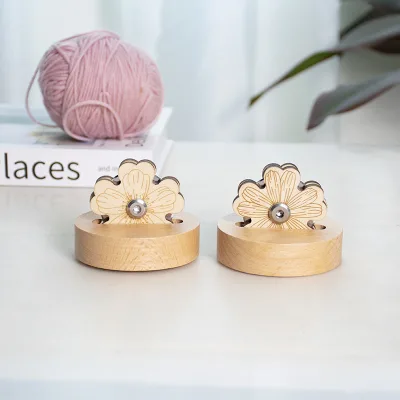 Thread Cutter Blade Tool for Sewing With Flower Shape Solid Wooden Sewing Tools