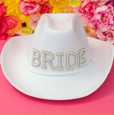 Personalised Western Women Pearl Beaded Fedoras Caps Bride Cowboy Hat Hen Mrs Cowgirl Hat for Bridal Party Bachelorette Party