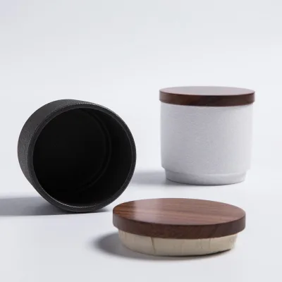 Ceramic Eco-friendly Tea Jar with Wooden Lid Handmade Freshness Preservation Portable Travel Kitchen Use Small Size Tea Canister